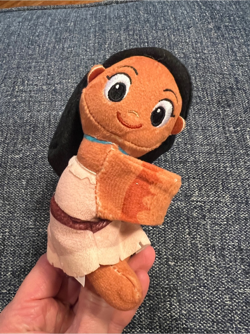 Cutie Cuff Pocahontas